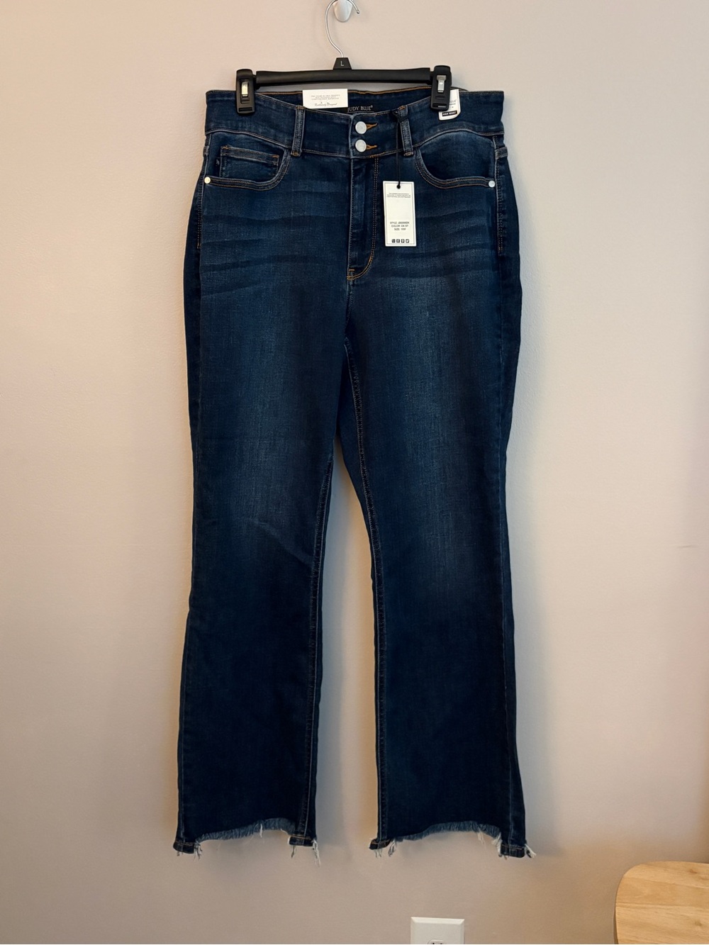 Judy Blue Dark Wash Women’s Jeans – High Rise Straight Crop Size 16 Raw Hem